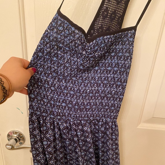 Blue Pattern Dress with pockets - Picture 4 of 6